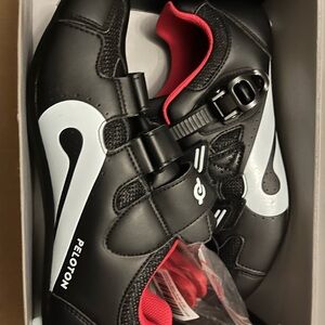 Peloton Black and White Cycling Shoes with Red Interior